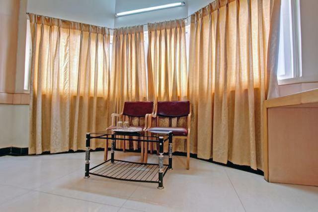 Bharati Lodge Hubli Dış mekan fotoğraf